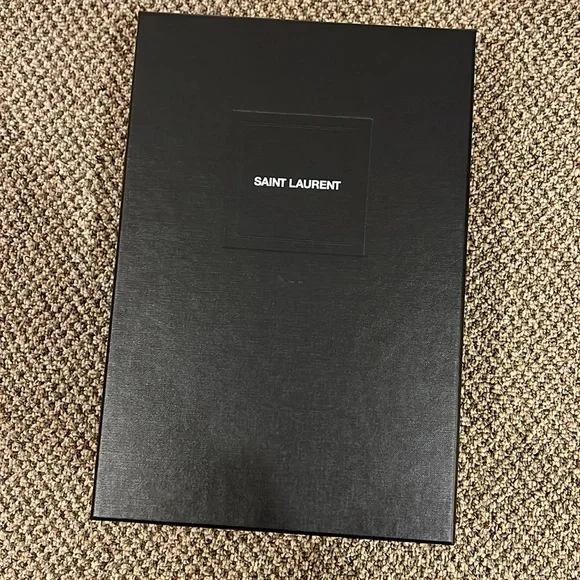 YSL CASSANDRA SANDALS IN VEGETABLE-TANNED LEATHER size 6 - Picture 11 of 11